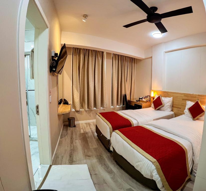 فضای داخلی Tourist Inn Grand در ماله - تصویر ۳