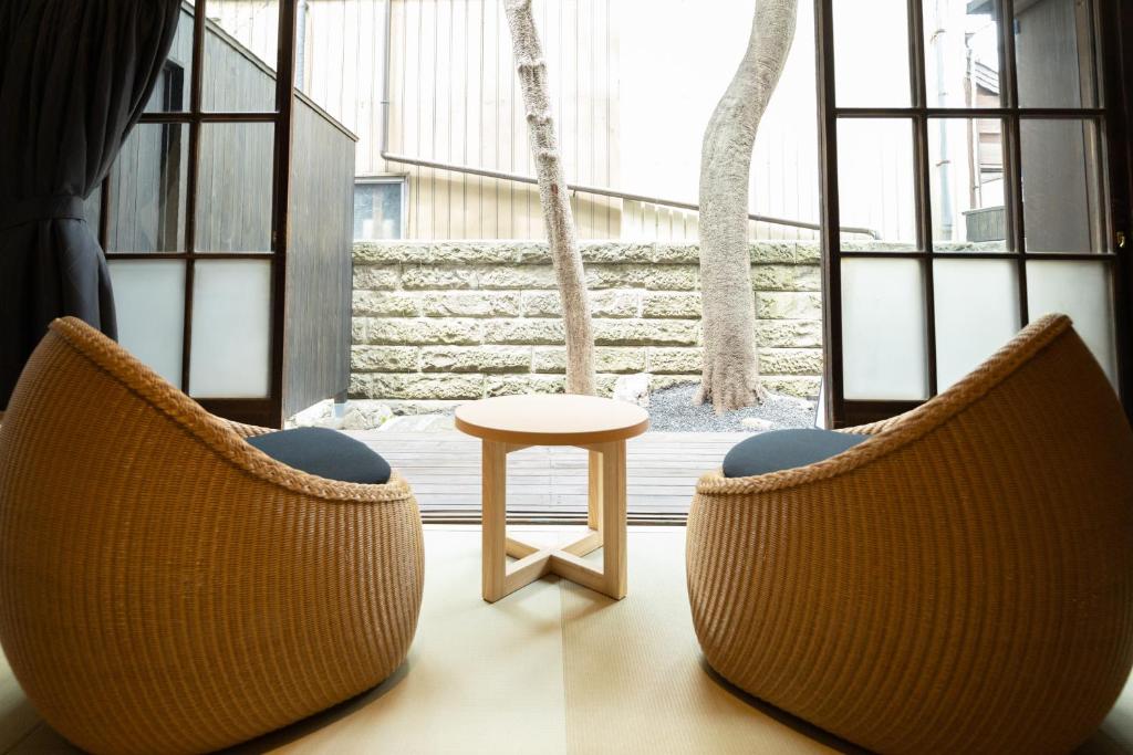 Posezení v ubytování Classic ＆ modern SELF-STYLED HOTEL 番場おおそね