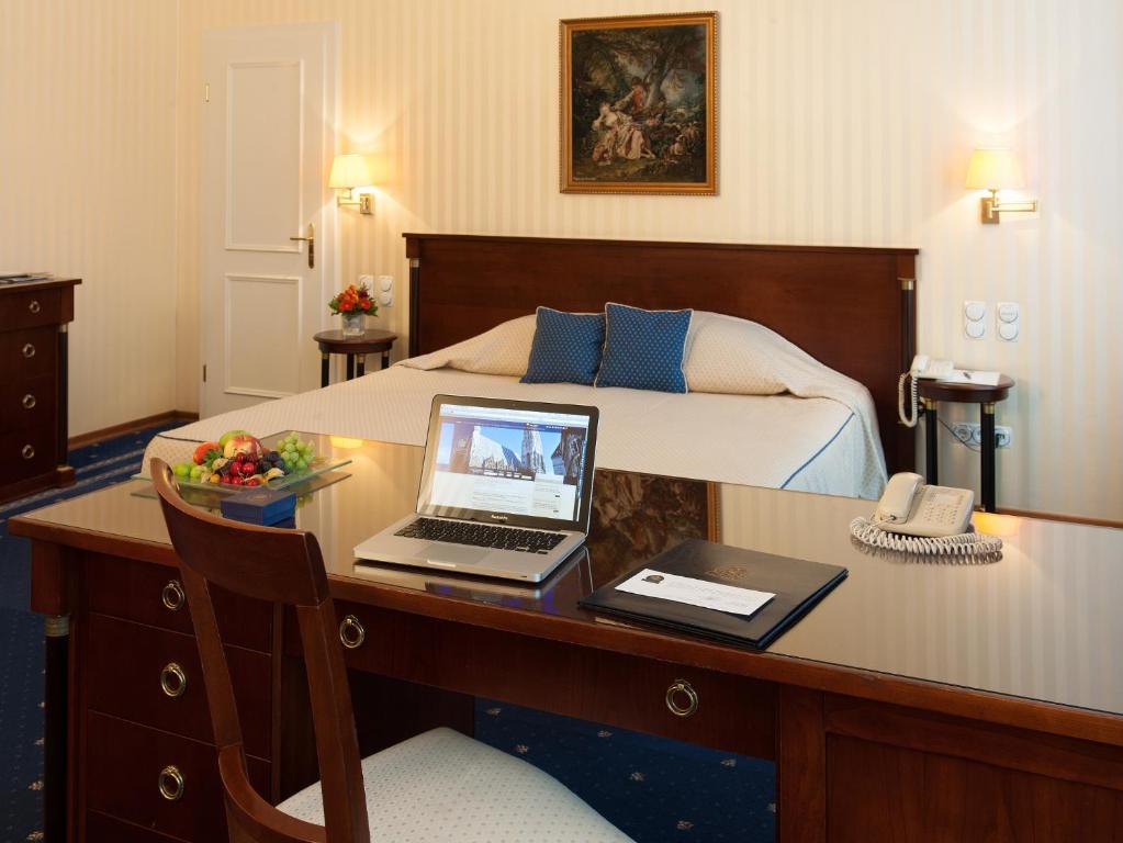 
Business Double Room
