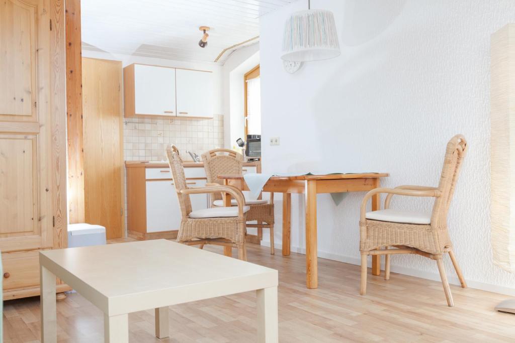 Fotografie z fotogalerie ubytování Gästehaus Schechter v destinaci Uhldingen-Mühlhofen
