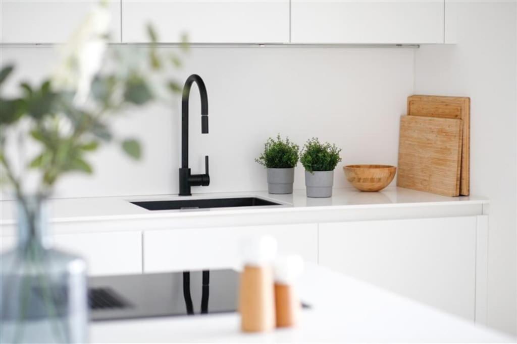 A kitchen or kitchenette at IseoLakeRental - Trivia Bellavista