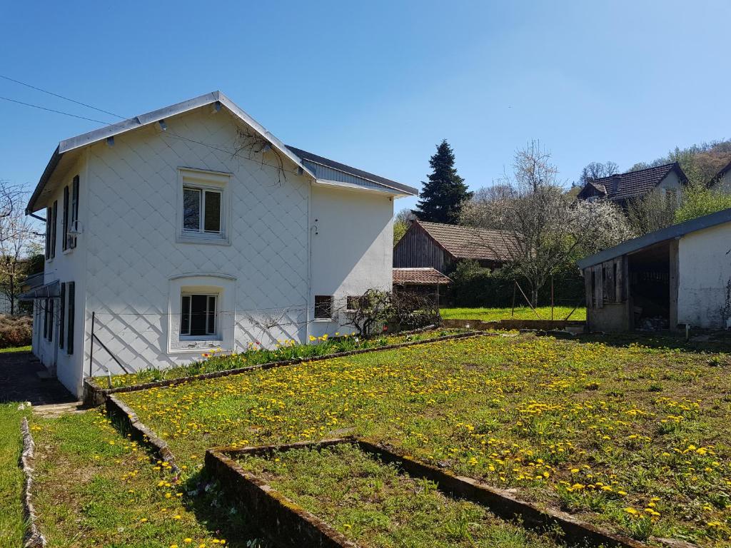 Vonkajšia záhrada v ubytovaní La Petite Sommière