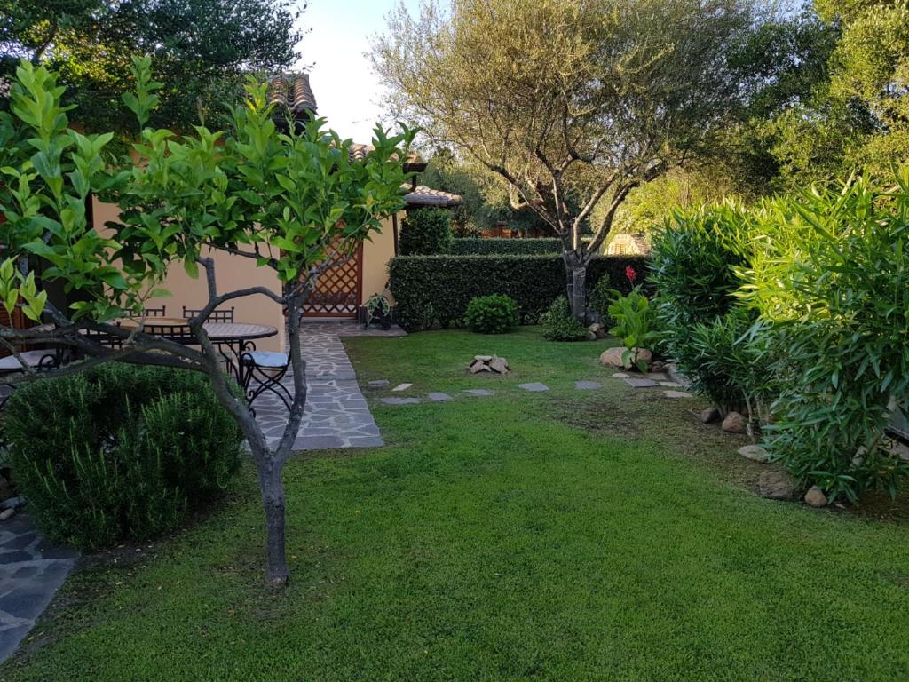 Zahrada ubytování Residenze Coda Cavallo