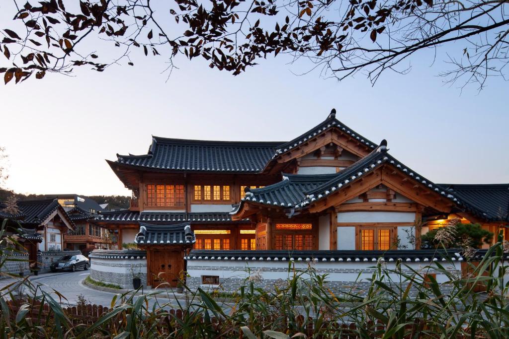 IRIRU Luxury Hanok Stay - Eunpyung Hanok village, Seoul (giá cập nhật 2025)