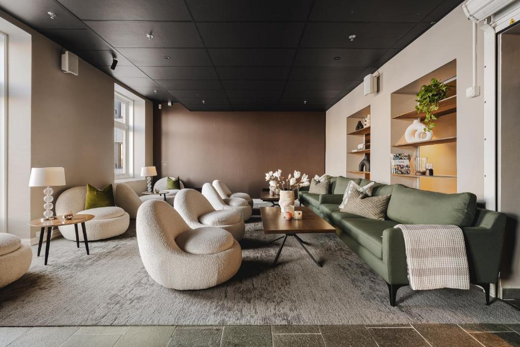 Enter St Elisabeth Suites & Spa