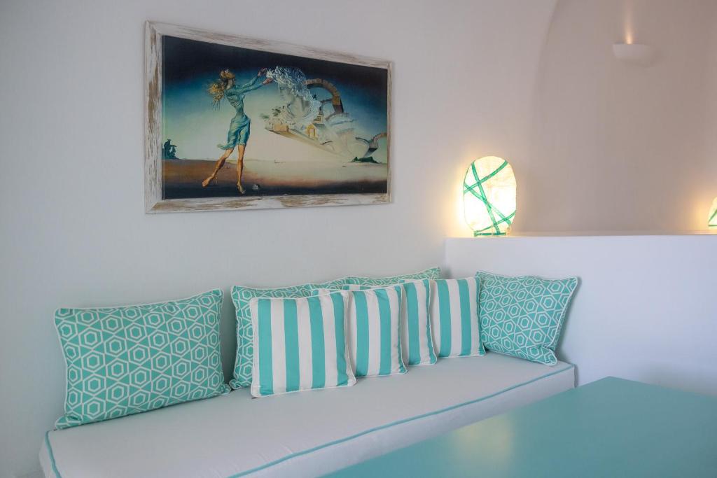 Dreams Luxury Suites - 18