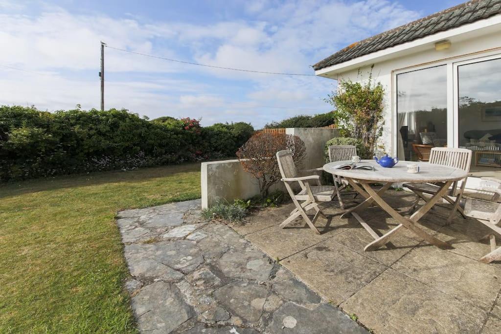 Beach Cottage in Constantine Bay, near Padstow, St Merryn (updated prices 2024)