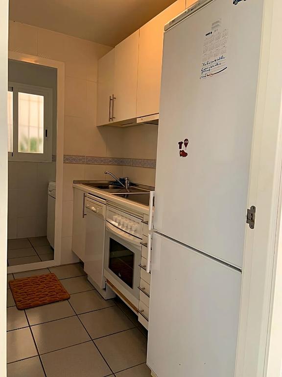 Kuchyň nebo kuchyňský kout v ubytování Spectacular Sea views 2 bedrooms in Villa Marina