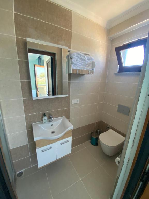 Geyikli Paris Otel - Triple Room With Garden View