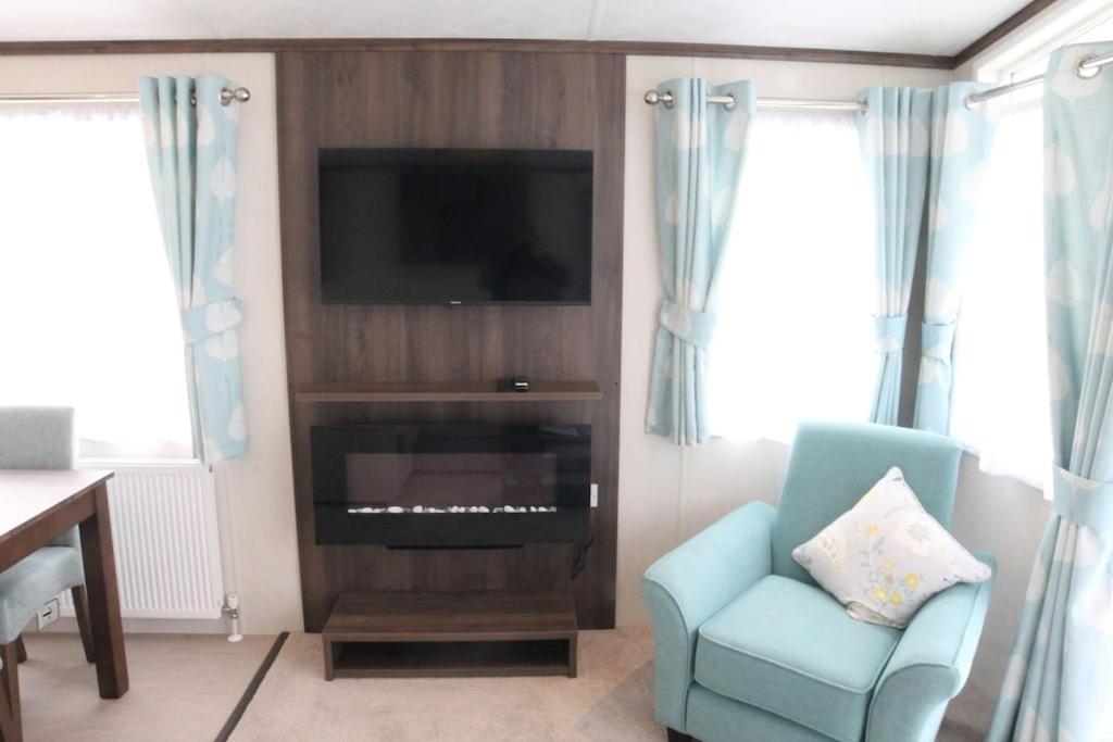 Posezení v ubytování Countryside Holiday Park by the River nr Canterbury (Pet-Friendly)