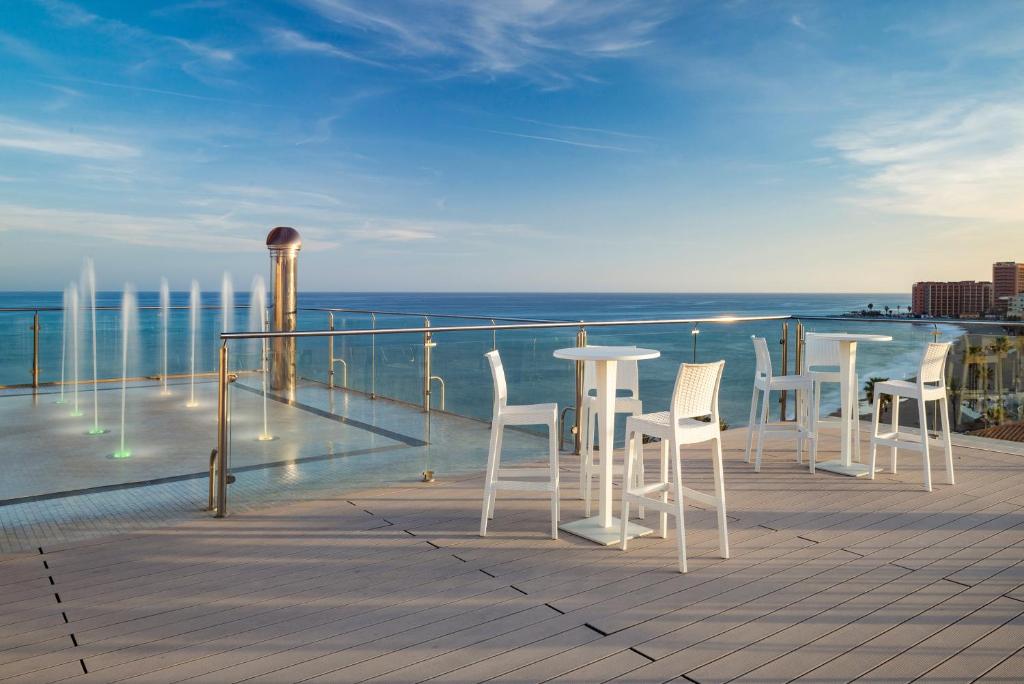 Hotel Las Arenas, Affiliated by Melia, Benalmádena – Precios ...