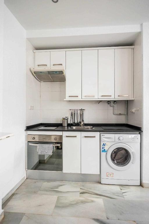 Kuchnia lub aneks kuchenny w obiekcie COMFY AWAY - Apartamento Deluxe Centro Histórico