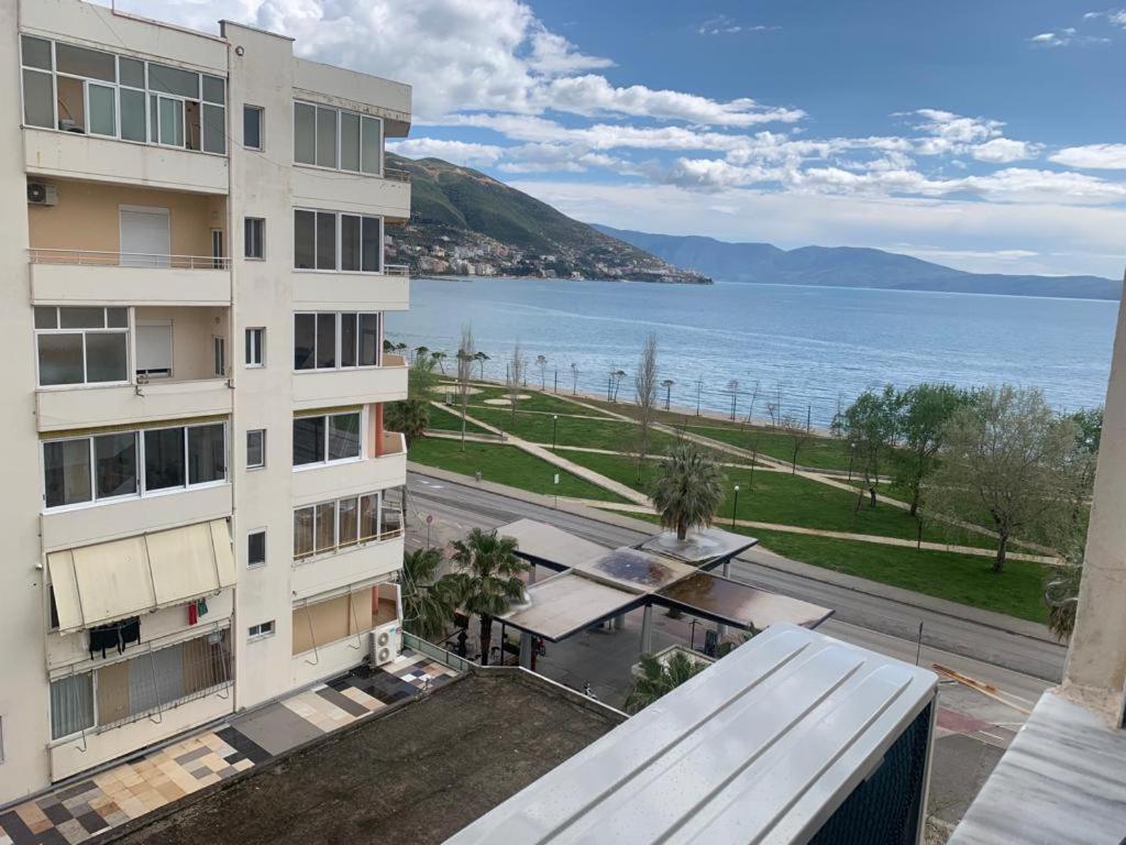 Garsoniere Grisi - Imazhi 6