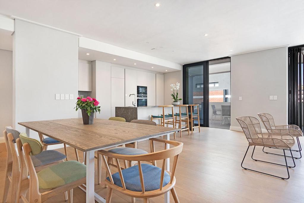 35 On Main by Stay In Luxury - Penthouse Apartment