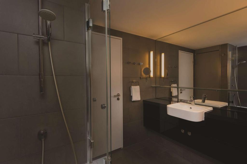 Adina Apartment Hotel Berlin Hackescher Markt - 12