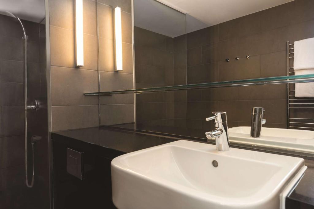 Adina Apartment Hotel Berlin Hackescher Markt - 6