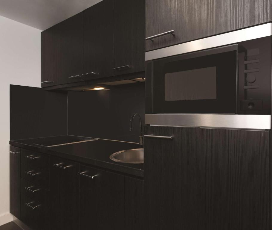 Adina Apartment Hotel Berlin Hackescher Markt - 5