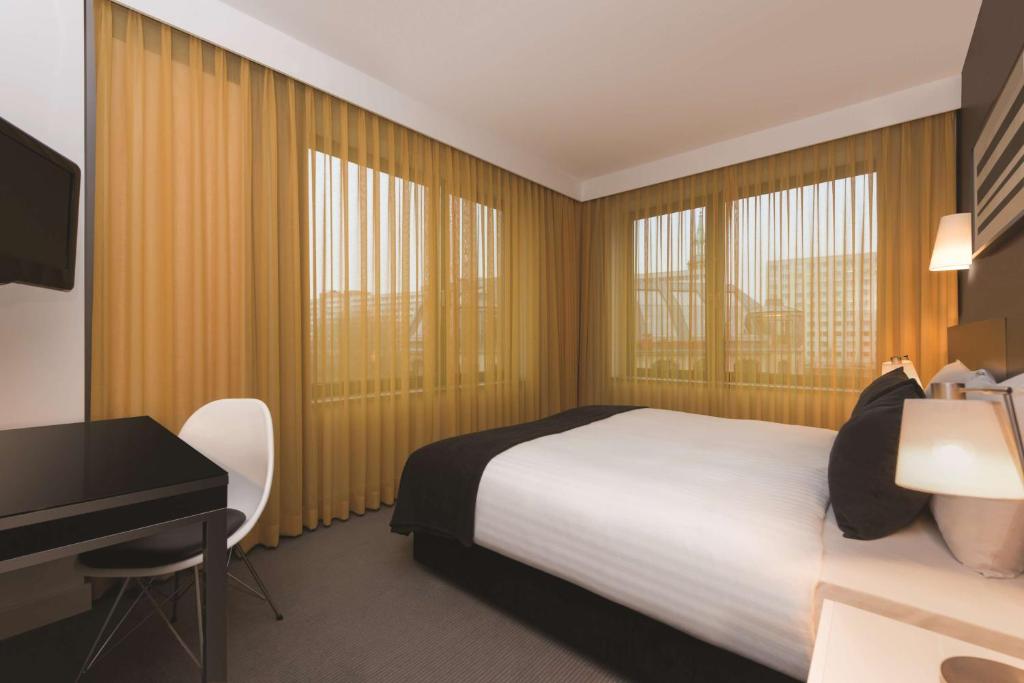 Adina Apartment Hotel Berlin Hackescher Markt - 14