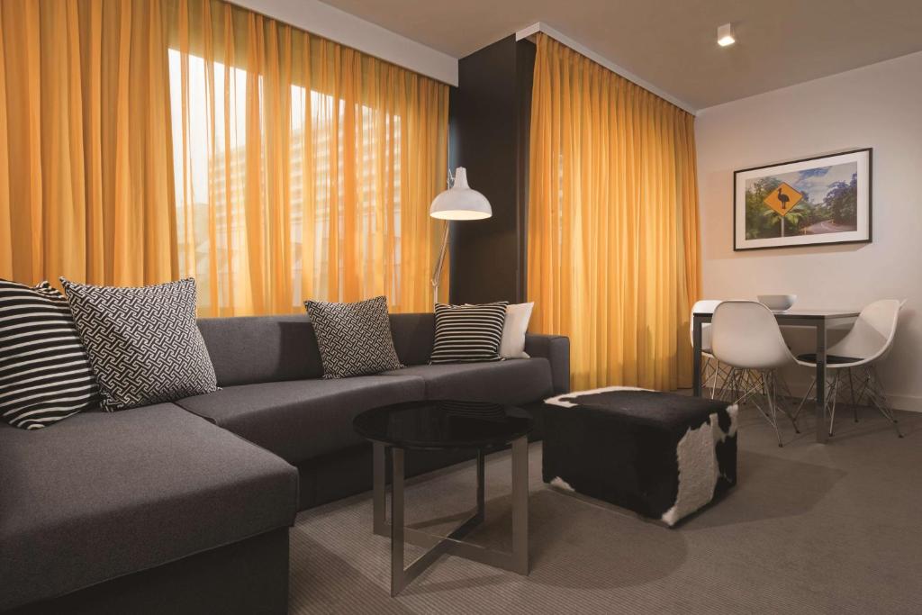 Adina Apartment Hotel Berlin Hackescher Markt - 16