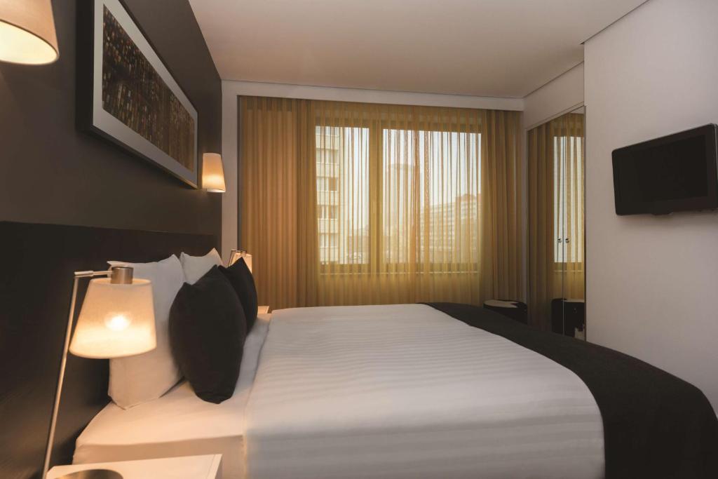 Adina Apartment Hotel Berlin Hackescher Markt - 18