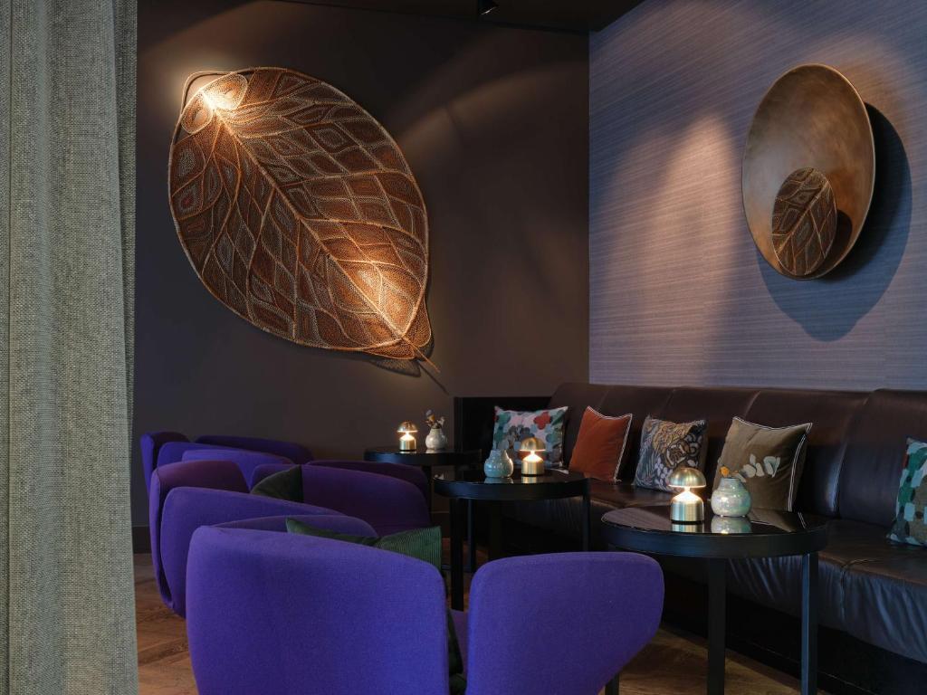 Adina Apartment Hotel Berlin Hackescher Markt - Resim 26