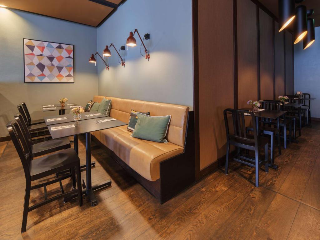 Adina Apartment Hotel Berlin Mitte - Resim 12