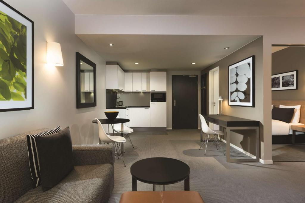 Adina Apartment Hotel Berlin Mitte - 8