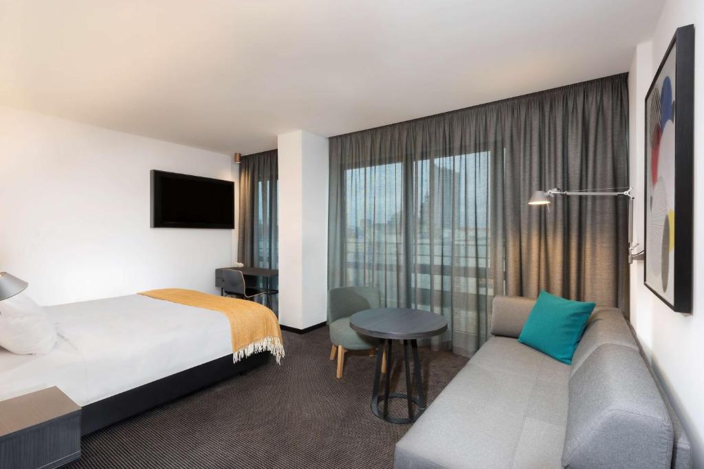 Adina Apartment Hotel Leipzig - Resim 16