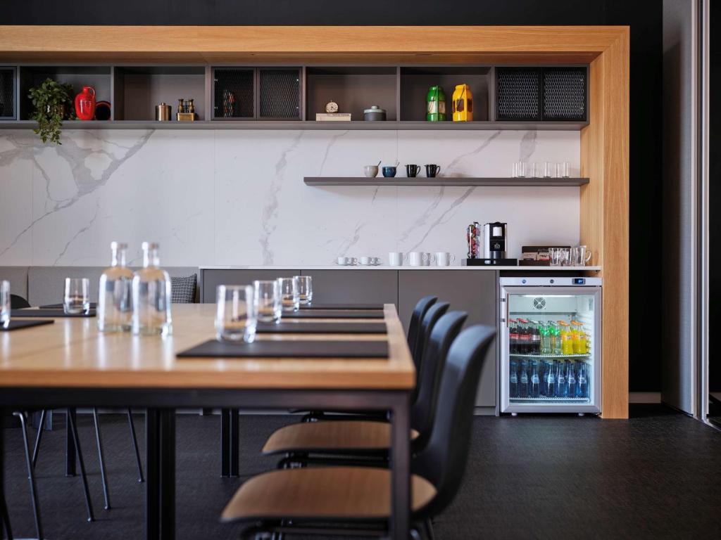 Adina Apartment Hotel Cologne - Resim 38