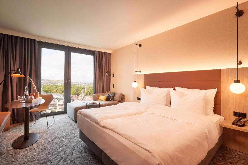 Adina Apartment Hotel Stuttgart - Resim 12