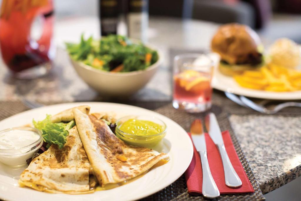 Adina Apartment Hotel Budapest - Resim 12