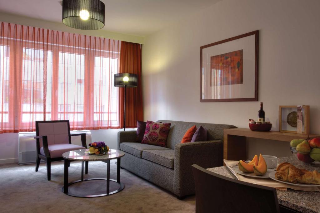 Posezení v ubytování Adina Apartment Hotel Budapest