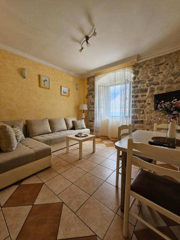 Lanterna Apartments - 3