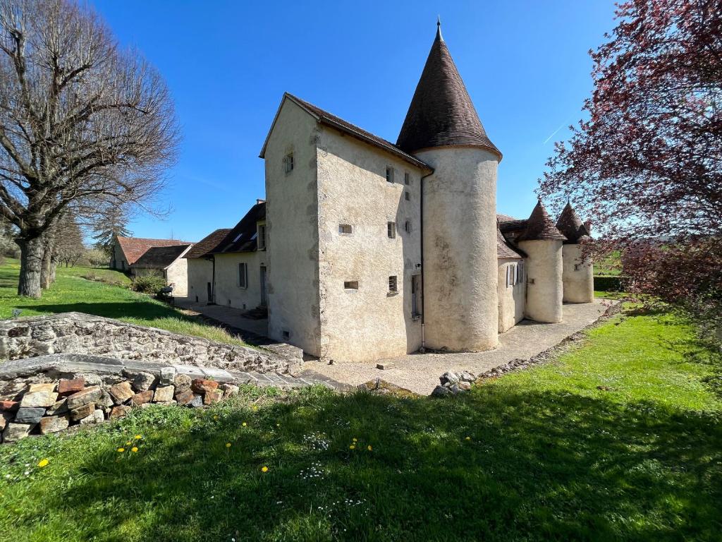 Magnifique Manoir du XVème siècle - Housity