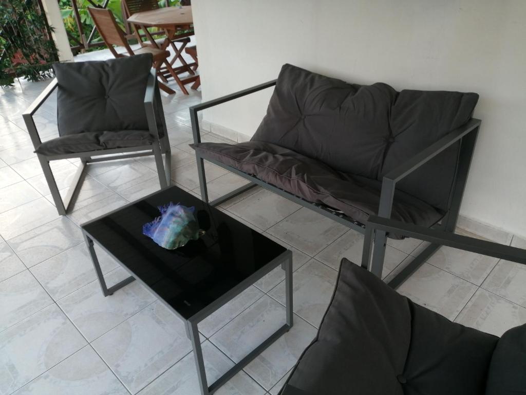 Bas de villa T3 avec jacuzzi, Le Gosier Aktualisierte Preise für 2023