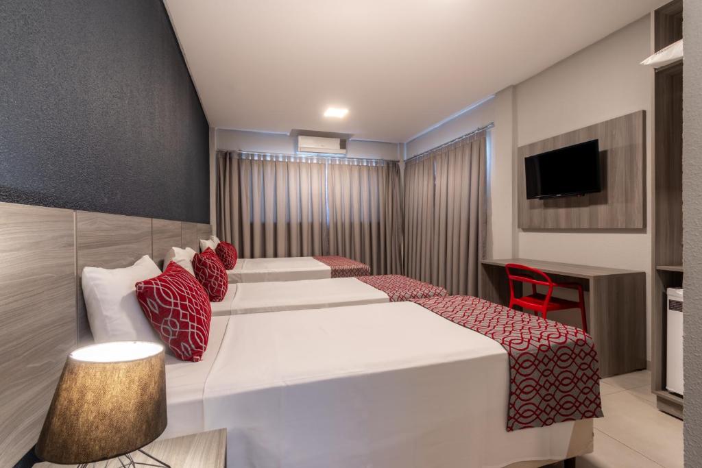 103 Hotel & Flats - Habitación Cuádruple Estándar
