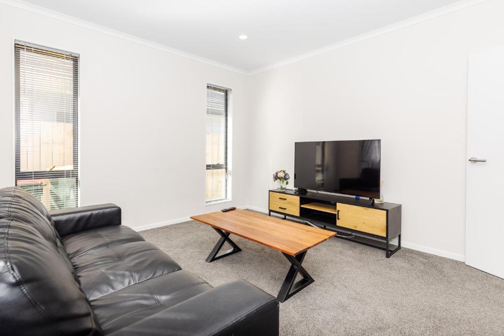 Stay in Newly Built House - Resim 5