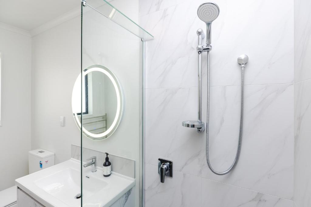 Stay in Newly Built House - Resim 3