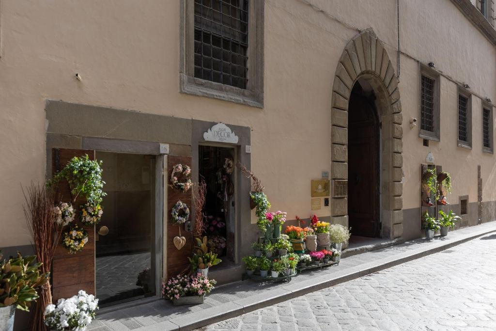 Palazzo Roselli Cecconi Apartments - 1