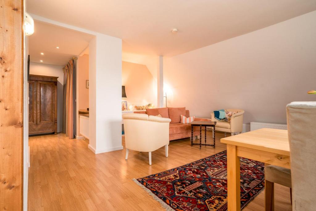 Ferienwohnung 1 im Landhaus am Wildpark Boek - Superior Appartement Met Sauna