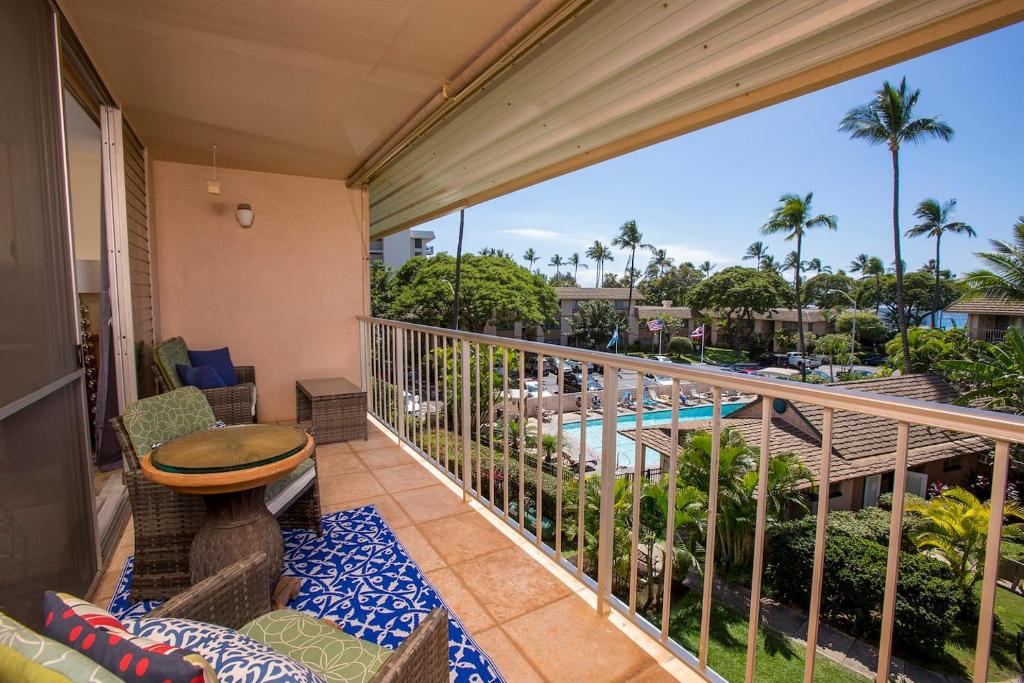 Kihei Kai Nani 349, 1 BR, Top Floor, Pool, Wi-Fi, Sleeps 4 - Housity