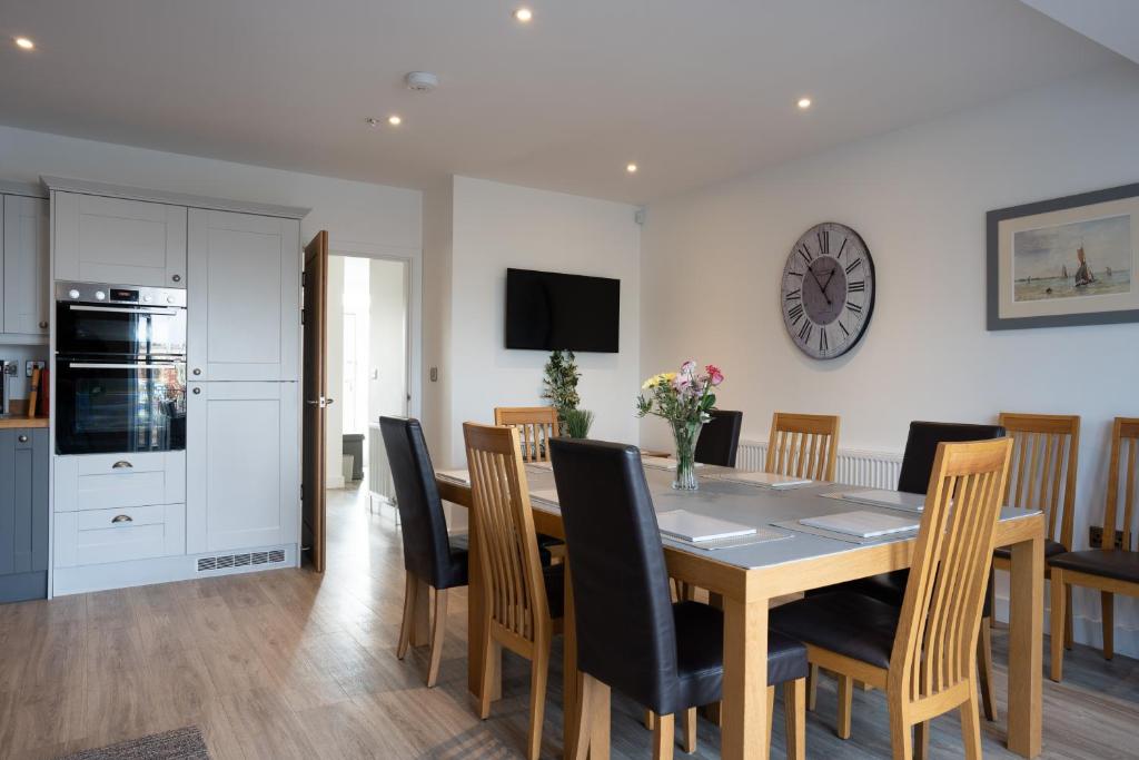 Large Modern Scenic 4 Bedroom Townhouse, Lowestoft Updated 2023 Prices