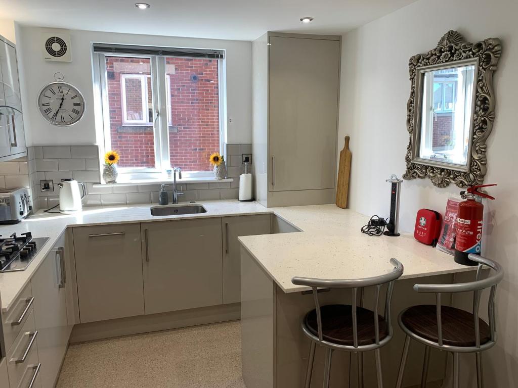 Luxury Kitchens Chorley: Transform Your Home with Elegance