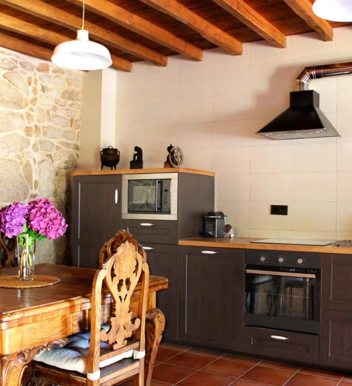 Kuchyň nebo kuchyňský kout v ubytování Casa Valdamor