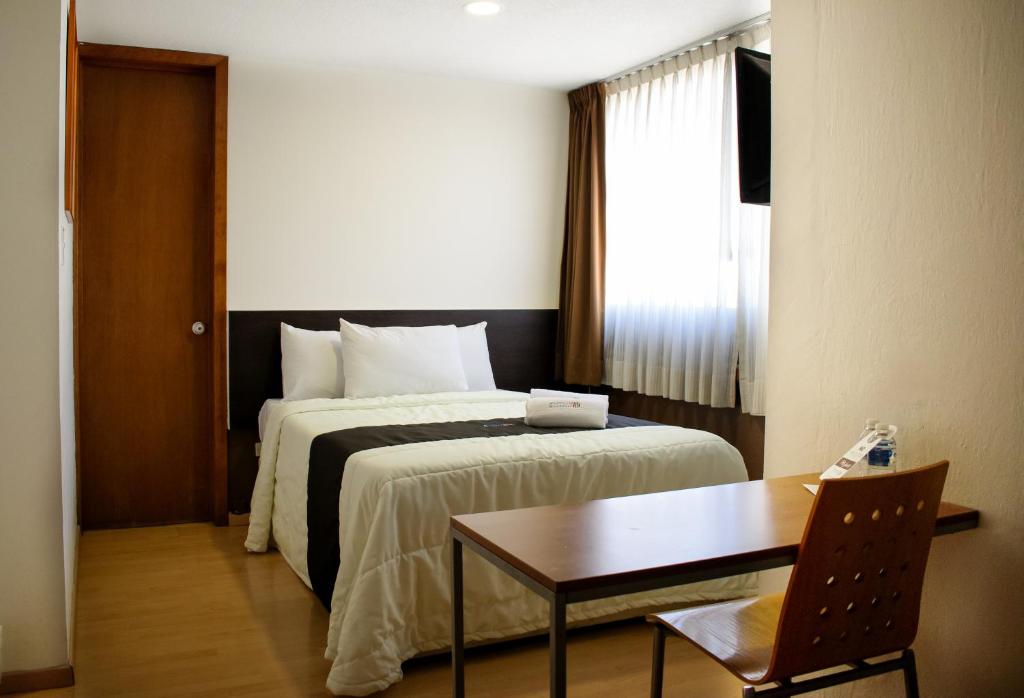 Puebla Inn Express - Double Room