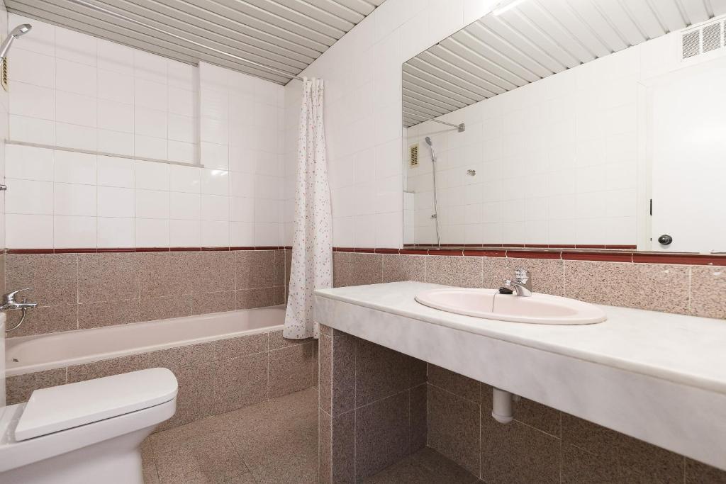 Fotografie z fotogalerie ubytování UHC Montecarlo Apartments S104-018 v destinaci Salou