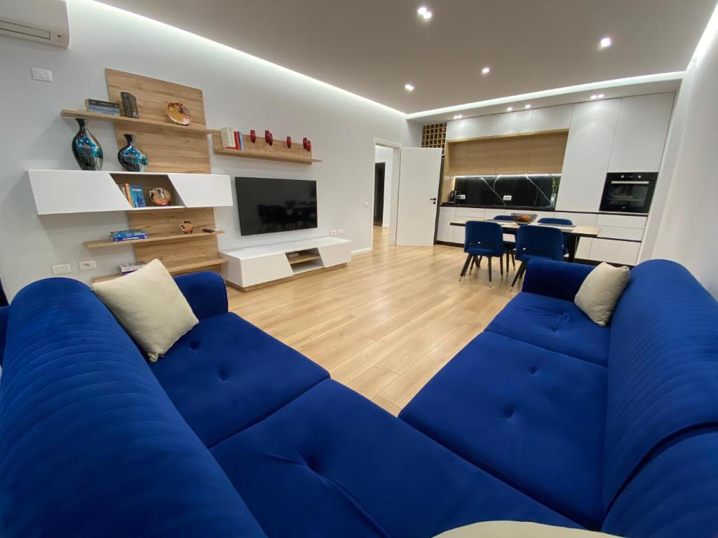 8th Floor Luxury Apartament Tirana - Imazhi 4