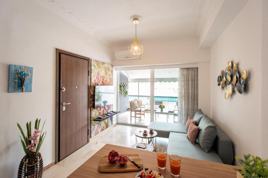 Nápoje v ubytovaní Blue Ark Boho Stay at Acropolis