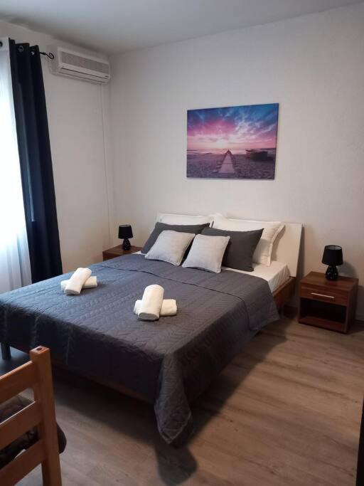 Apartment Dora100m from the central beach, Makarska (updated prices 2024)