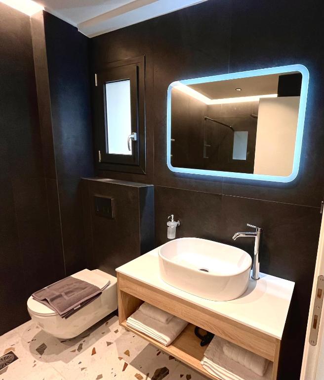 CITY HILL Luxury Apartments - 14